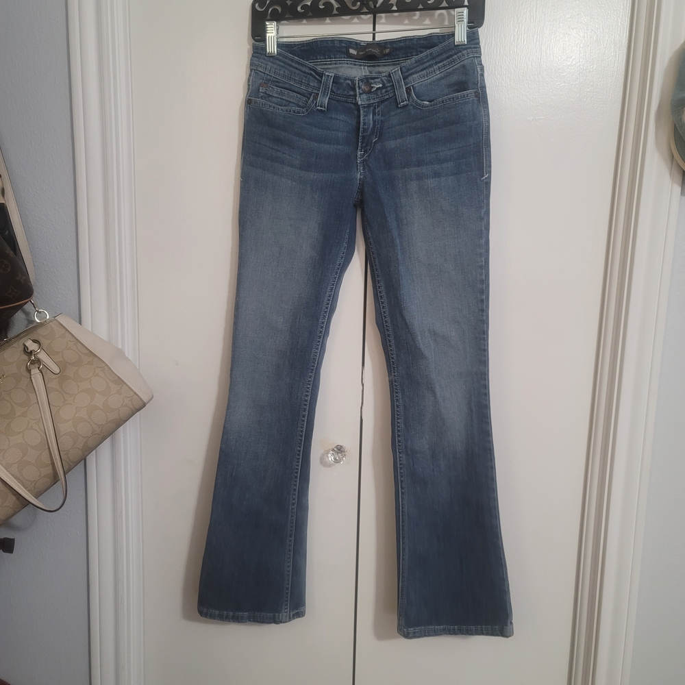 Levi's Women's Medium Blue Flared Jeans
